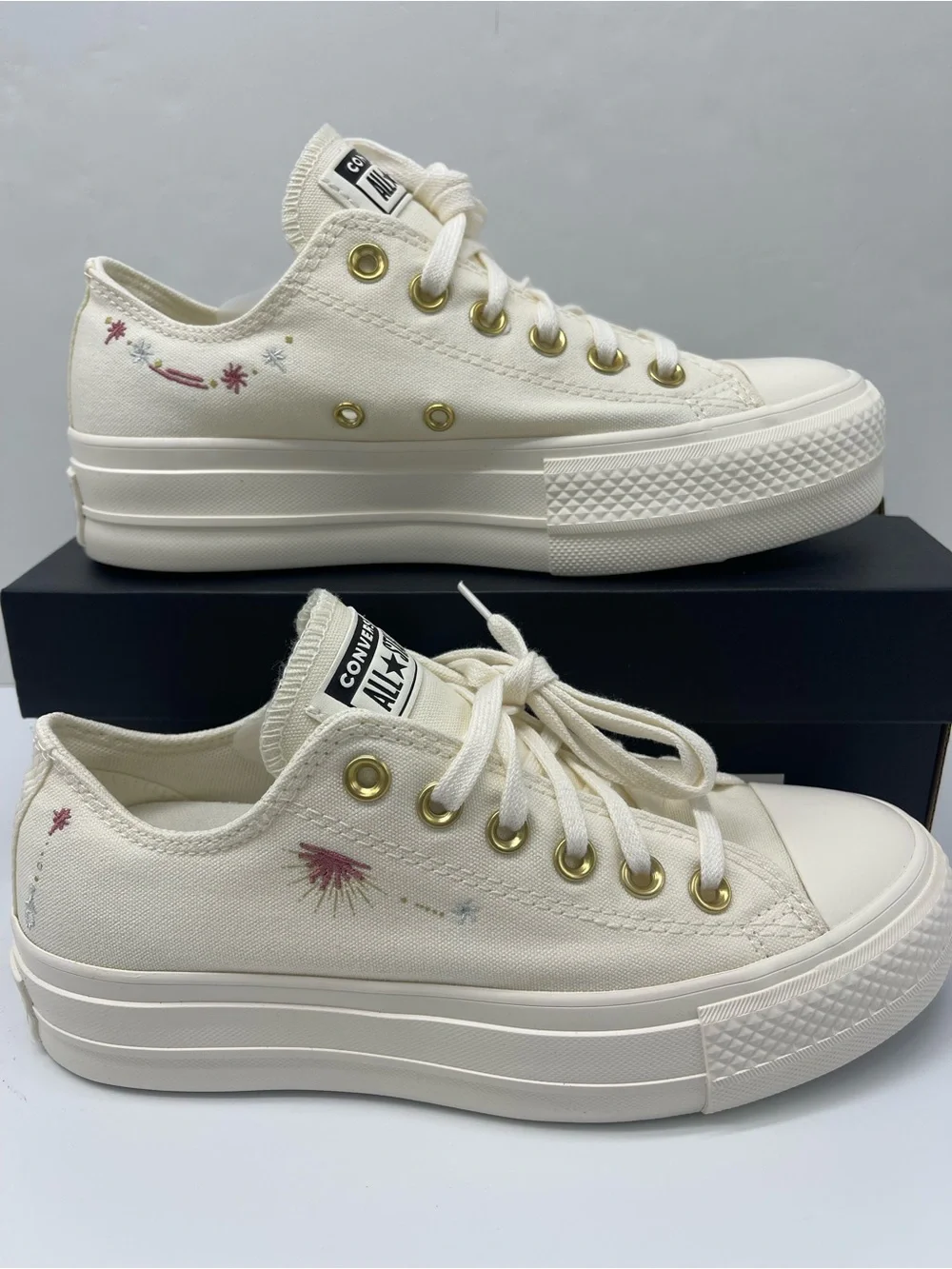 Converse STAC LIFT OX Platform Low Top Sneakers in Cream with Embroidered EGRET